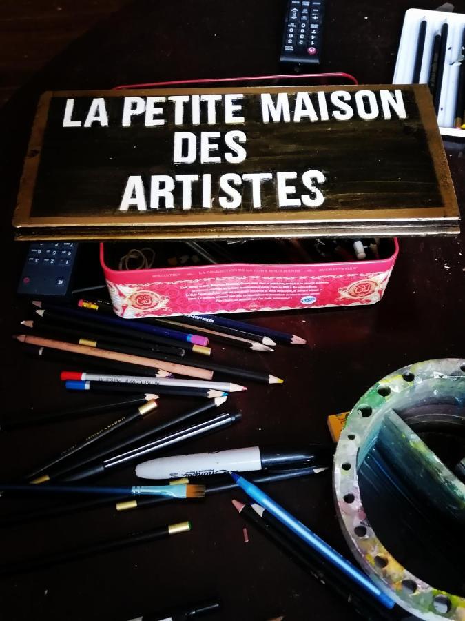 La Petite Maison Des Artiste Villa Saint-Sulpice-les-Feuilles Esterno foto